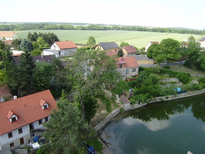 Stezka Svatojánských proudů a zřícenina Jenštejn 002